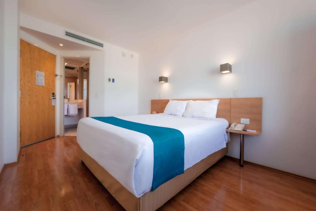Sleep Inn Leon Antares Luaran gambar