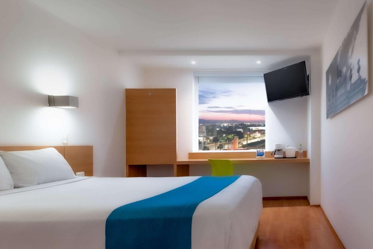 Sleep Inn Leon Antares Luaran gambar