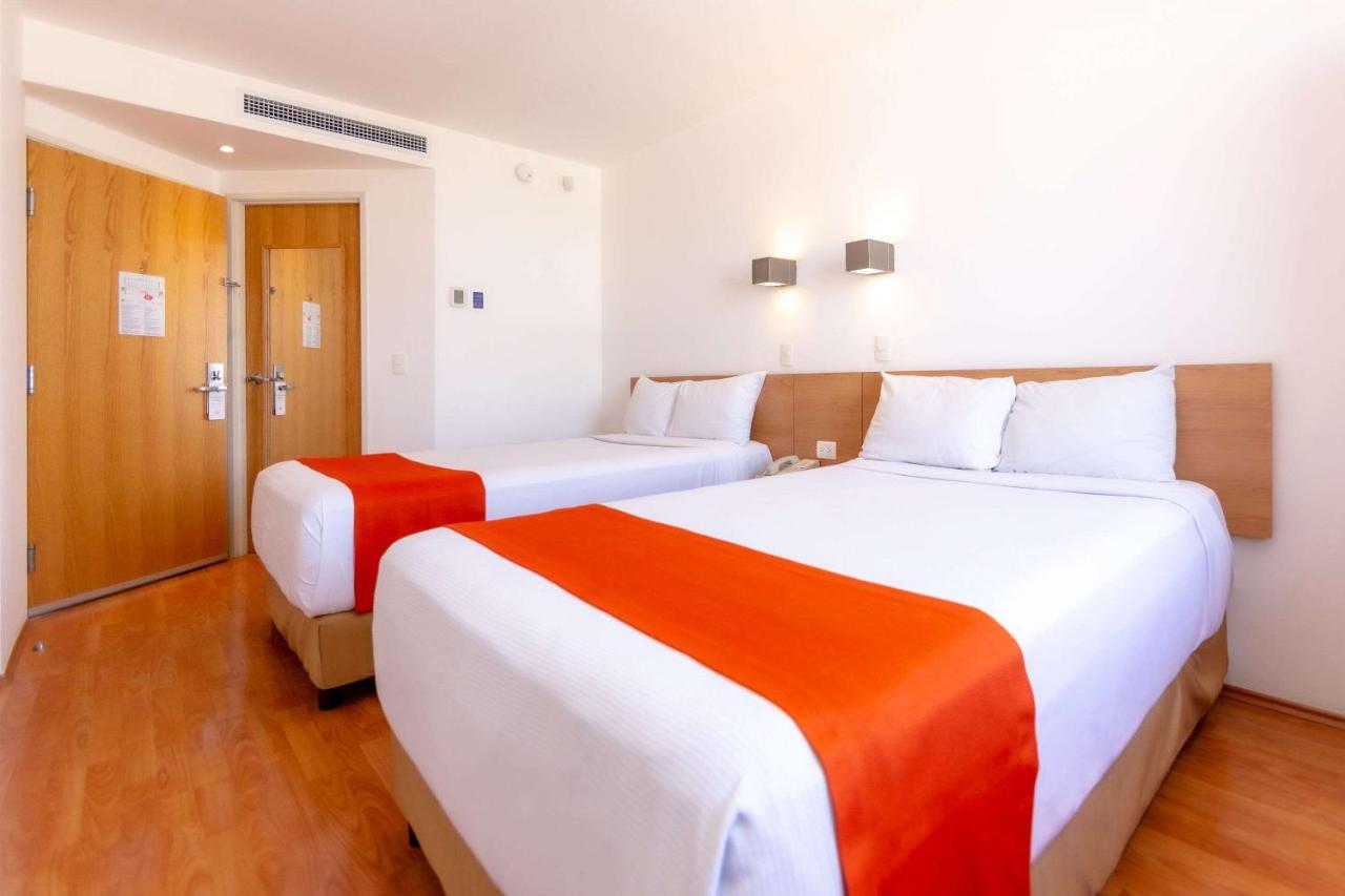Sleep Inn Leon Antares Luaran gambar